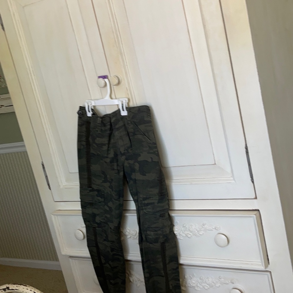 Green camo army pants